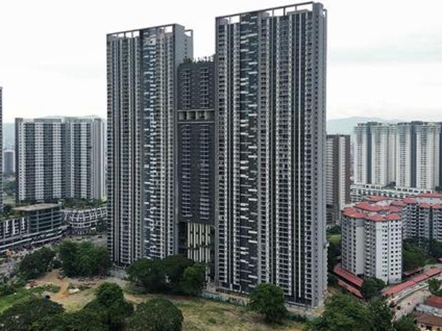 FOR SALE M Arisa Sentul KL City Type C 708 sqft 2R2B FREEHOLD