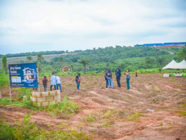 For sale: Mixed use Land Key Haven Estate Kajola, Sagamu Interchange Sagamu Ogun PID: 1PCHKE | Private Property Nigeria