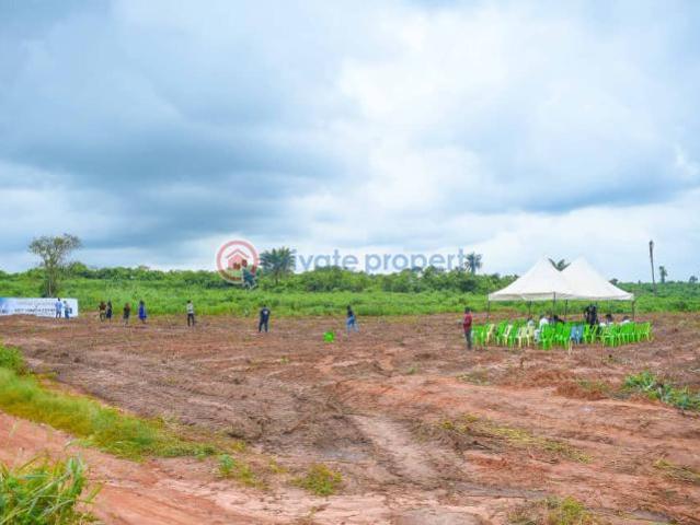For sale: Mixed use Land Key Heaven Kajola Sagamu Ogun PID: 2PCGHK | Private Property Nigeria