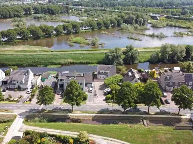 For sale: Osdorperweg 910A, 1067 TD Amsterdam