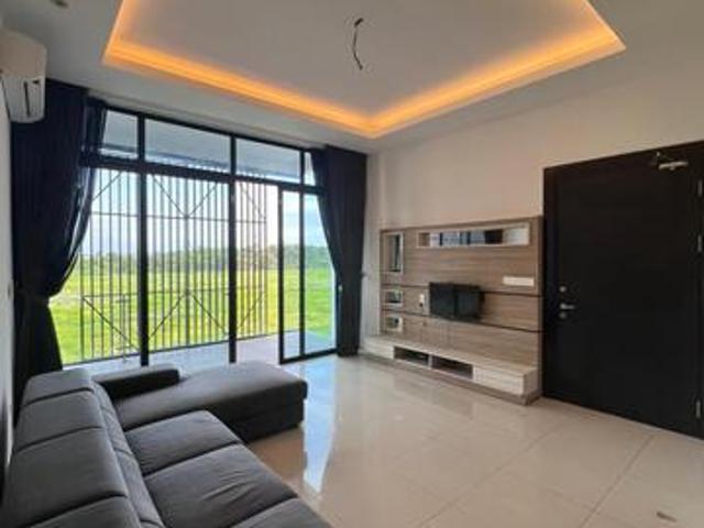 For Sale Orchard Residence 3bed 3 bath 2170 sqft
