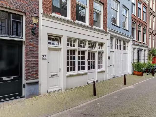 For sale: Oude Looiersstraat 22H, 1016 VJ Amsterdam