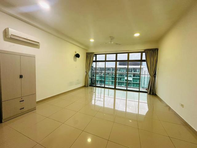 For Sale Palazio Mount Austin Studio Unit Hot Area Low Down Payment