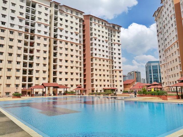 For Sale Partially Furnished Apartment BAYU PUTERI TROPICANA SELAT