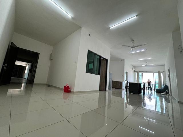 FOR SALE PROMINENCE Condo