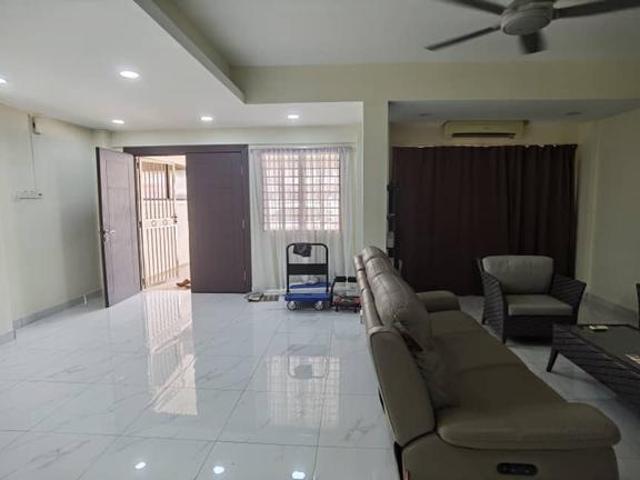 FOR SALE Puchong Hartamas Double Storey Terrace House DIRECT OWNER