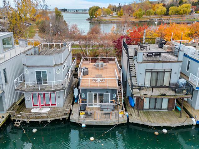For Sale: Rare Floating Home In The Beautiful Bluffs!
