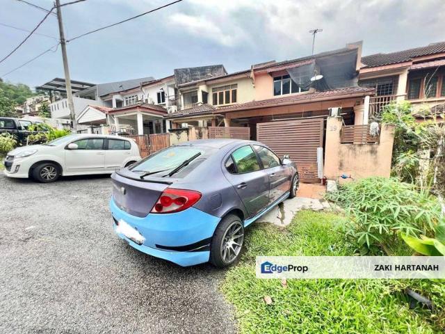 FOR SALE: [Renovated] Double Storey, Taman Saujana Puchong SP6 @ Puchong