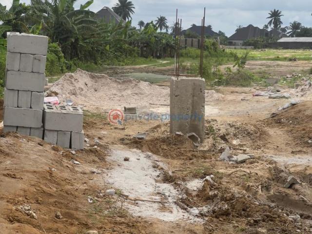 For sale: Residential Land 5 Mins From Eneka Roundabout Eneka Port Harcourt Rivers PID: 5PBSBH | Private Property Nigeria