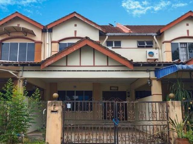 For Sale Rumah Teres 2 Tingkat di Indera Mahkota 16 Kuantan