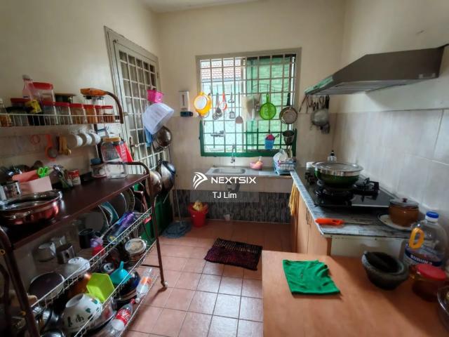 For Sale Single Storey Terrace @ Taman Johor, Jalan Ledang