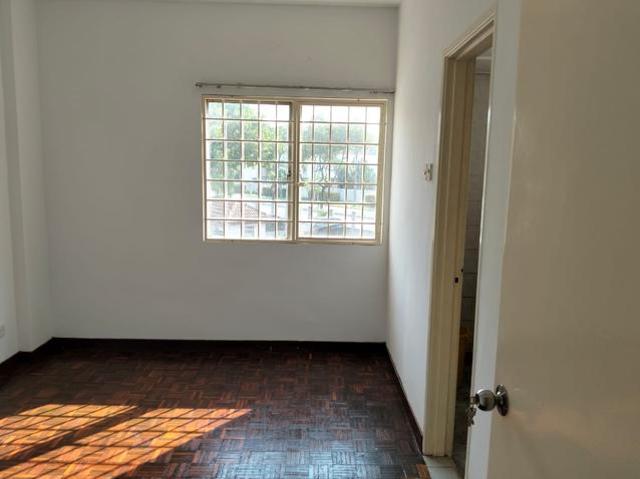 FOR SALE Sri Kemuning Flat