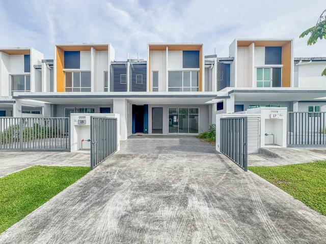 For SaleDOUBLE STOREY VERNA SERENE HEIGHTS SEMENYIHBANGI
