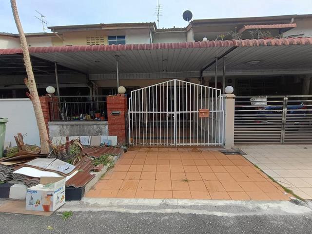 FOR SALEFULLY FURNISHED OPEN FACINGSolok Mahsuri Bayan Baru PG