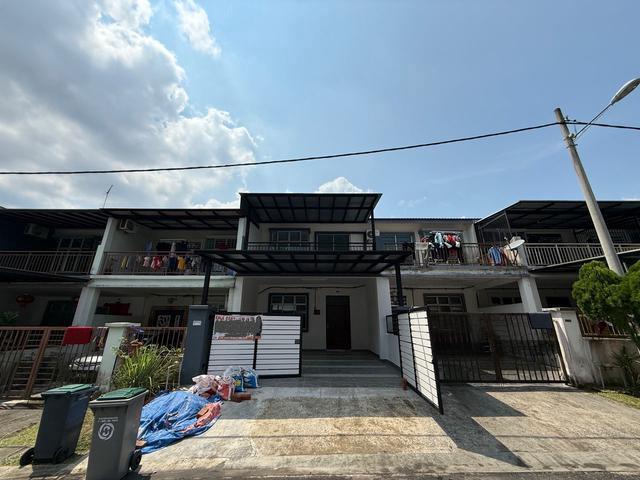 For SaleKulai Taman Scientex Maju Double Storey