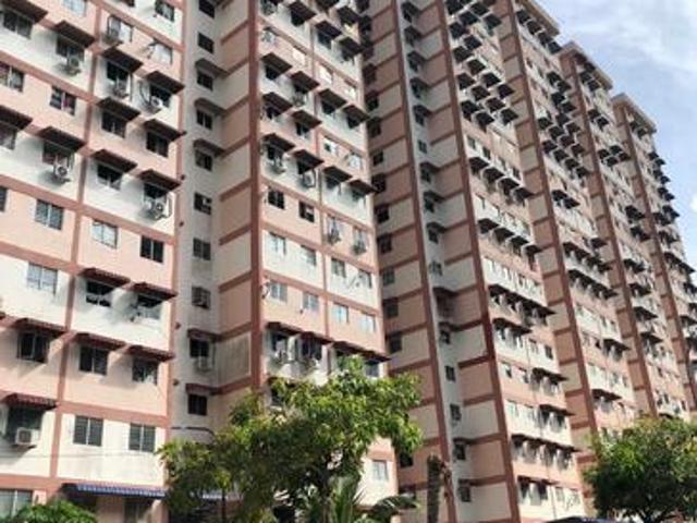 FOR SALEPinang EmasBatu Feringghi3 BedroomMedium Floor