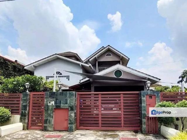 FOR SALES DOUBLE STOREY BUNGALOW SS12 SUBANG JAYA