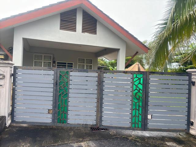 FOR SALESEMIFINISHED1st COME 1st SERVEDTaman Tunku Sarina Jitra