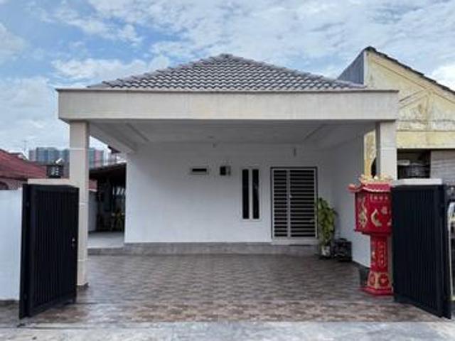 For SaleSinglestorey terrace house in KL Taman Desa Bakti KL