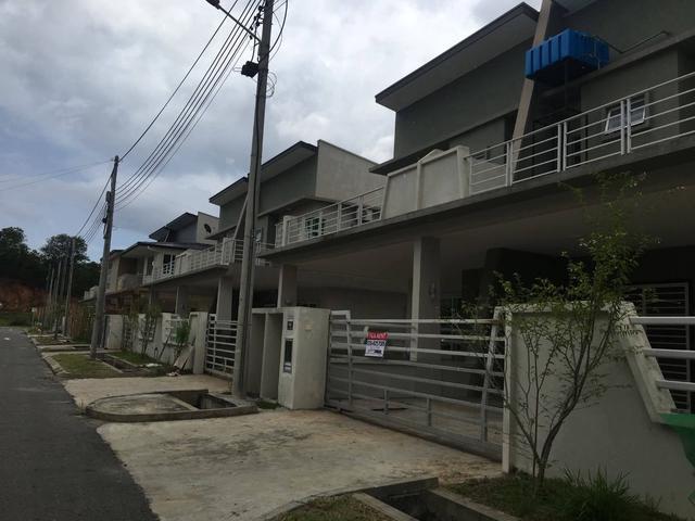 For SaleTaman Pertama SemiDetached house