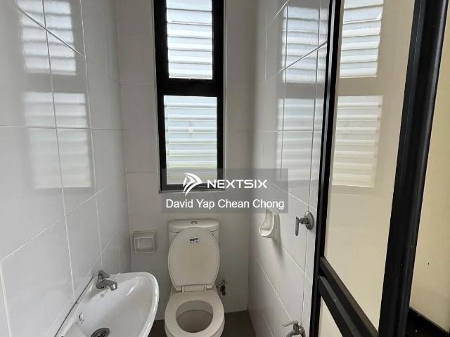 FOR SELL WTS Ember @ Eco Ardence Setia Alam Co Homes Ground Floor Unit Ground Floor Brand NEW High Ground Built up 1178sqft 3+1 Bedroom, 2 Bathroom Gated & Guarded Community Northeast