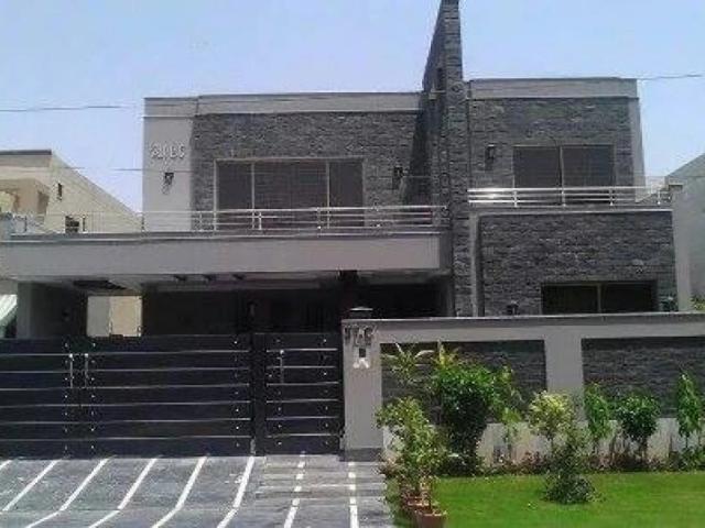 For Shortlong Term Rent Kanal Facing Park Lavishly Furnished Ground Fl Lahore State Life Housing Society ID 70124