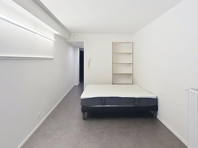 FOR STUDENTS ONLY! Studio for rent at THE LINK