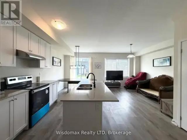 For Rent 4 Bedroom Apartment Niagara Falls ON DS103030731