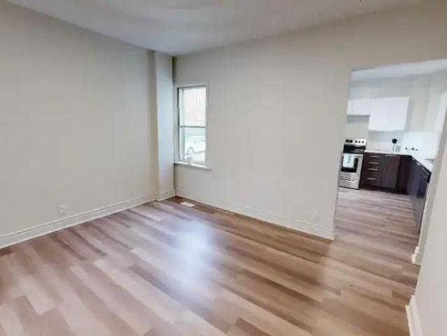 For Rent 4 Bedroom Apartment Ottawa ON DS101475938