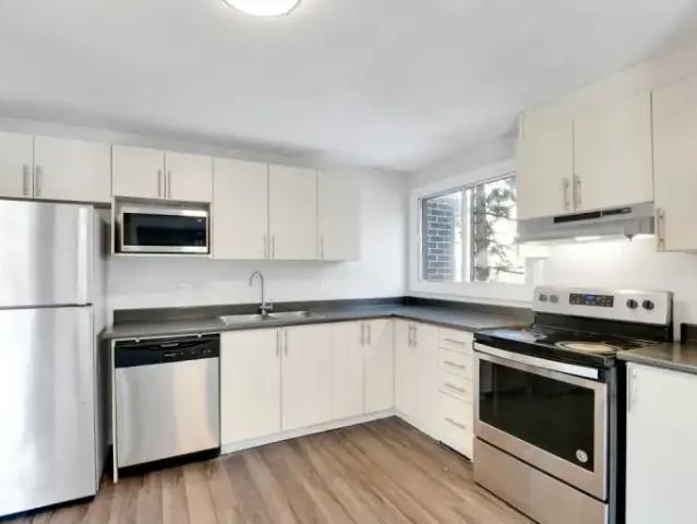 For Rent 4 Bedroom Apartment Ottawa ON DS103060296