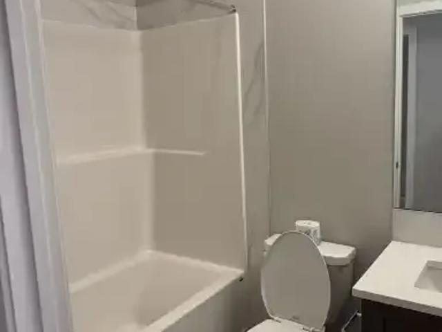For Rent 4 Bedroom Apartment Calgary AB DS101789718