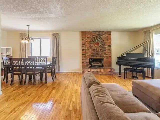 For Rent 4 Bedroom Apartment Calgary AB DS104972700