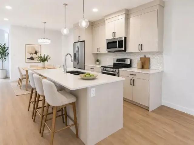 For Rent 4 Bedroom Apartment Calgary AB DS104179492
