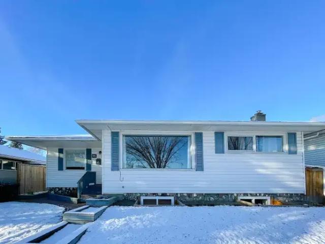 For Rent 4 Bedroom Apartment Calgary AB DS104180281