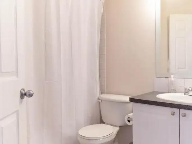 For Rent 4 Bedroom Apartment Calgary AB DS104181044