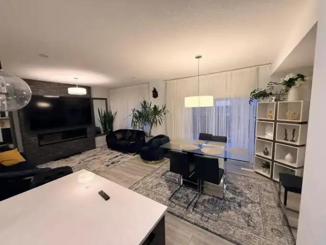 For Rent 4 Bedroom Apartment Calgary AB DS104182517