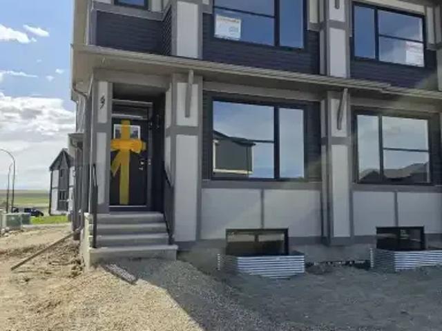 For Rent 4 Bedroom Apartment Calgary AB DS104182081