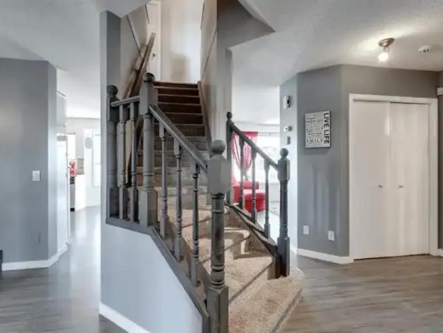 For Rent 4 Bedroom Apartment Calgary AB DS104182310