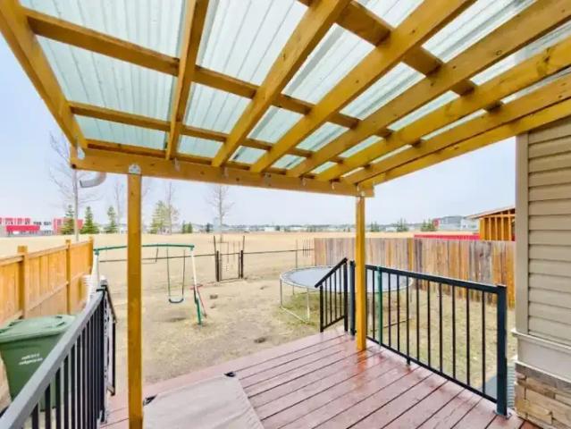 For Rent 4 Bedroom Apartment Calgary AB DS104224101