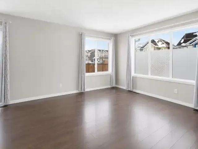 For Rent 4 Bedroom Apartment Edmonton AB DLS102701383