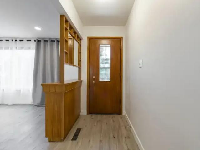For Rent 4 Bedroom Apartment Edmonton AB DLS102715552