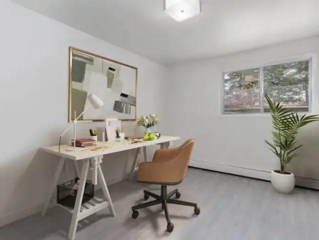 For Rent 4 Bedroom Apartment Edmonton AB DS103150862