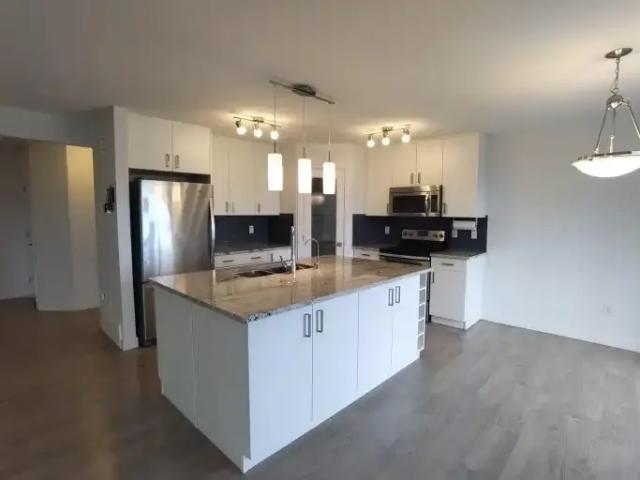 For Rent 4 Bedroom Apartment Edmonton AB DS103739963