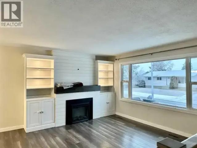 For Rent 4 Bedroom Apartment Grande Prairie AB DS103695214