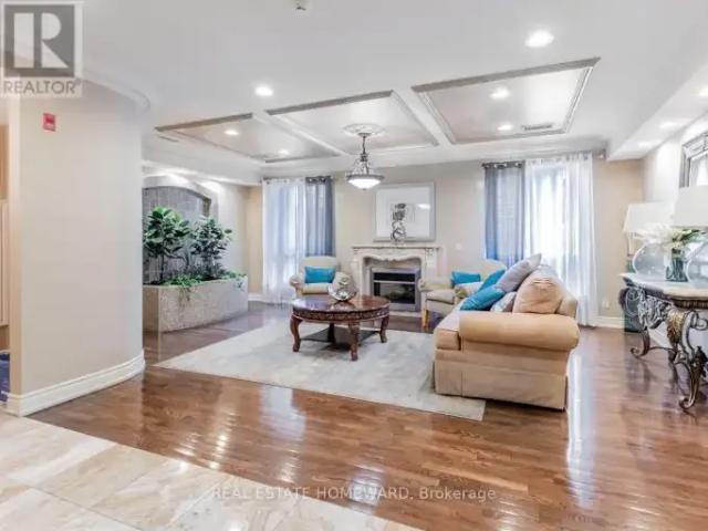For Rent 4 Bedroom Apartment Vaughan ON DS104000274