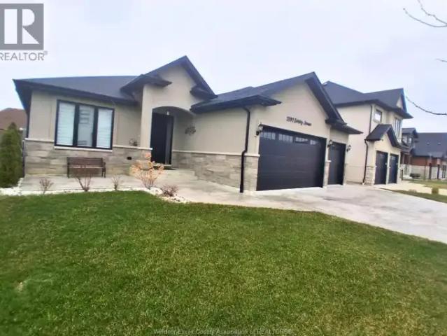 For Rent 4 Bedroom Apartment Windsor ON DS100809851