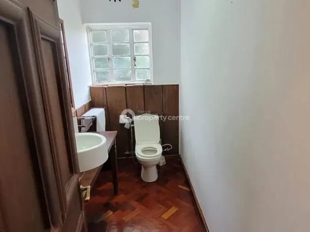 For Rent: 4 Bedroom Detached Bungalow With Dsq, Old Muthaiga, Nairobi | 4 Beds Ref: 66680 Kenya Property Centre KPC