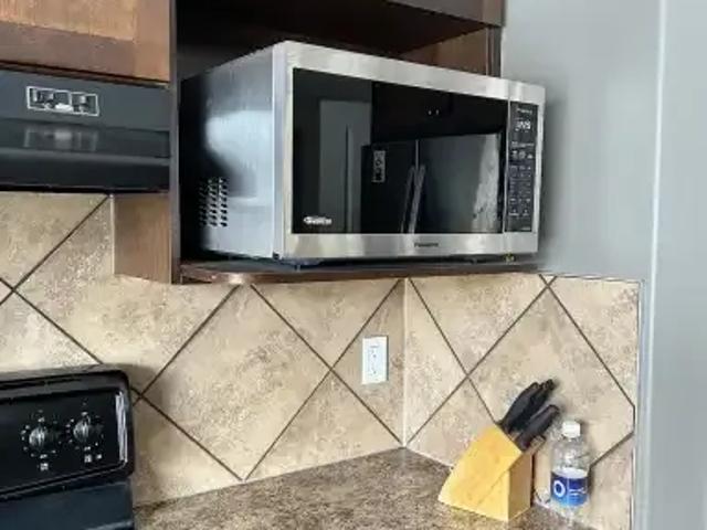 For Rent 4 Bedroom House Calgary AB DLS101789513