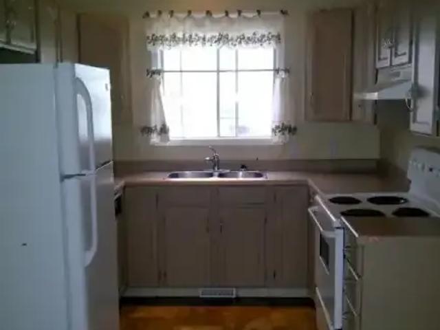 For Rent 4 Bedroom House Calgary AB DLS102658564