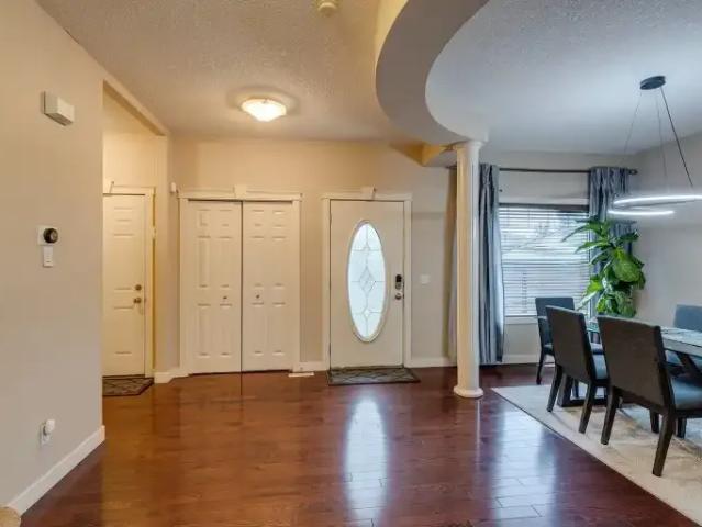 For Rent 4 Bedroom House Calgary AB DLS104957561
